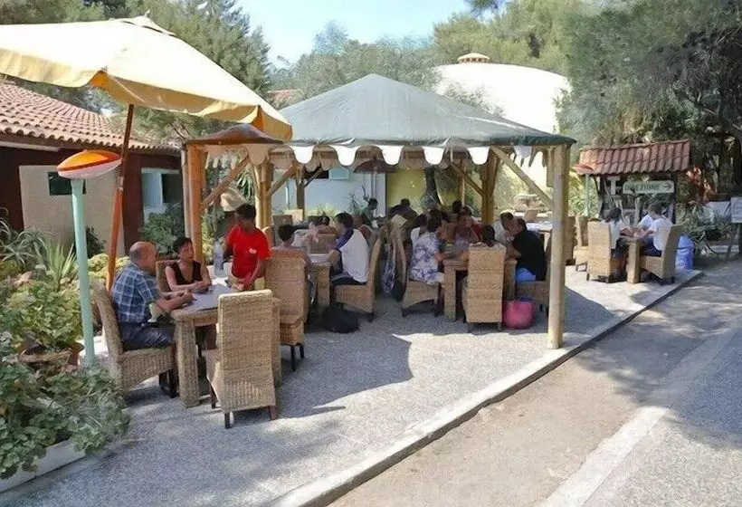 استراحتگاه Villaggio Irene
