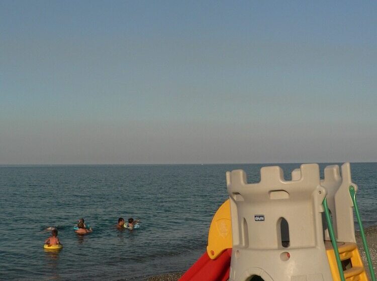 استراحتگاه Villaggio Irene