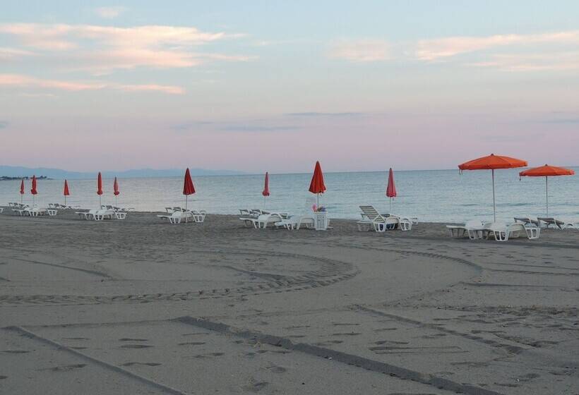 استراحتگاه Villaggio Irene