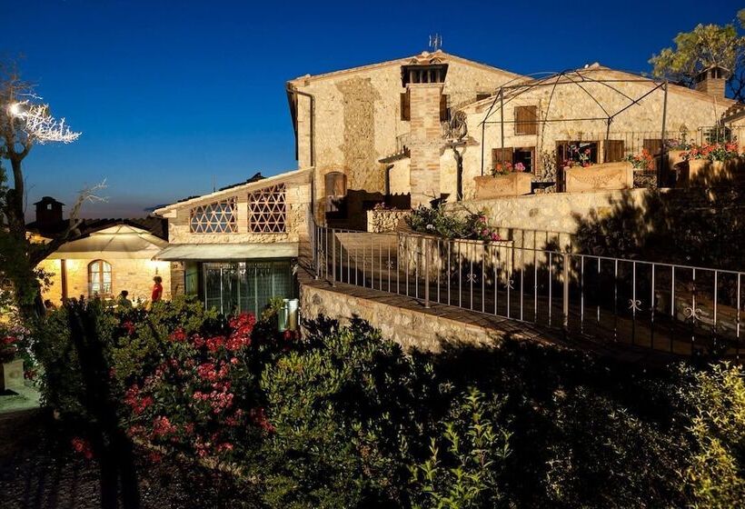 בית מלון כפרי Agriturismo Castello Di Bucignano