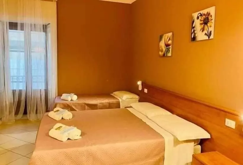 Angelo Apartments & Rooms