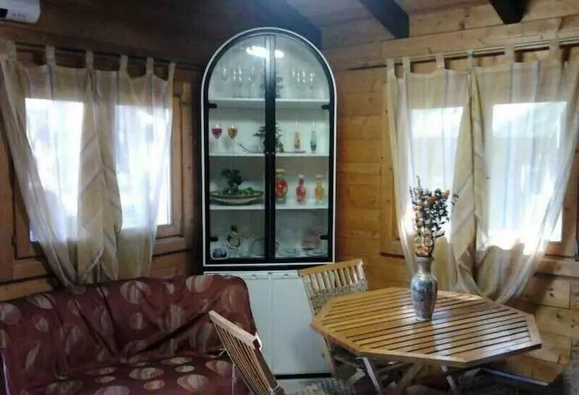 Hotelli Club Villaggio Magic Garden   Campground