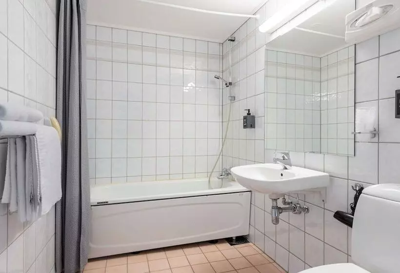 Sure Hotel By Best Western Ole Tobias