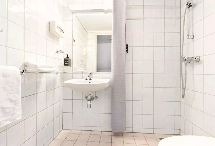 Sure Hotel By Best Western Ole Tobias