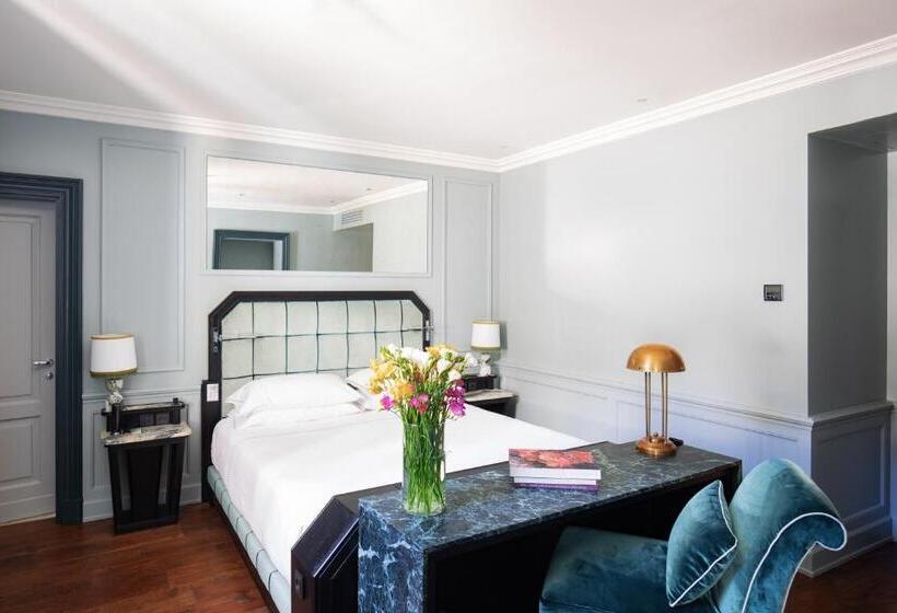 هتل The Place Firenze