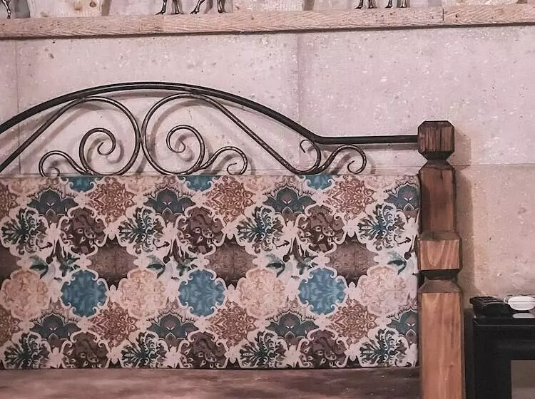 酒店 Local Cave House