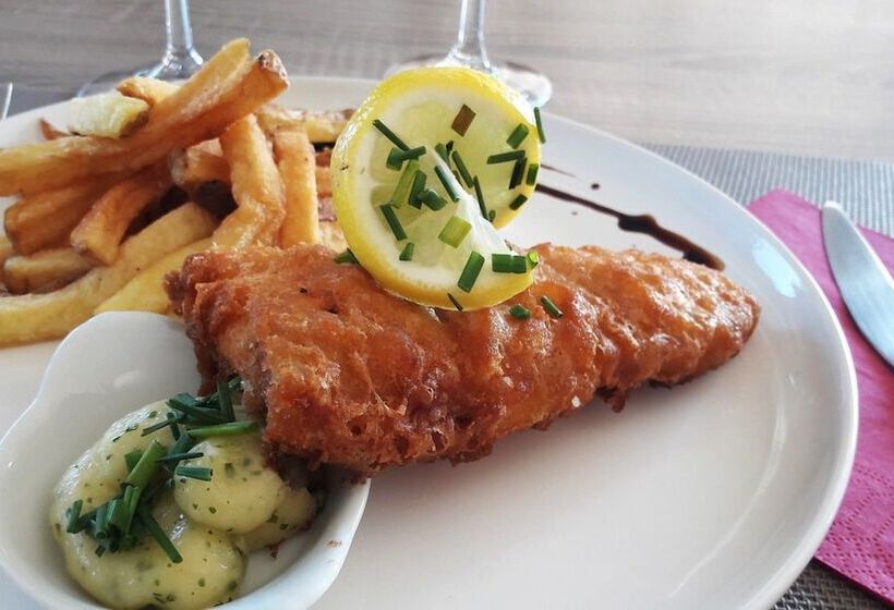 فندق Logis Atoll