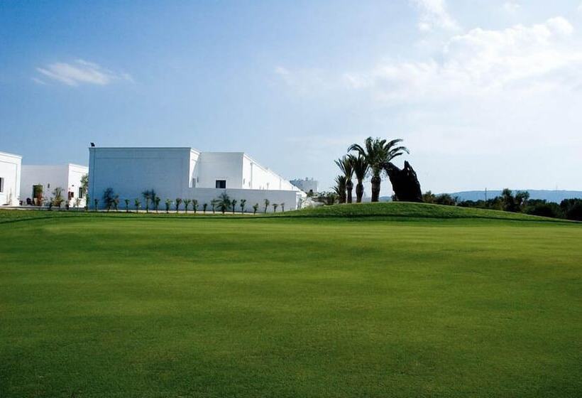 فندق Masseria Torre Coccaro