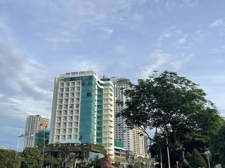 هتل Nha Trang Lodge