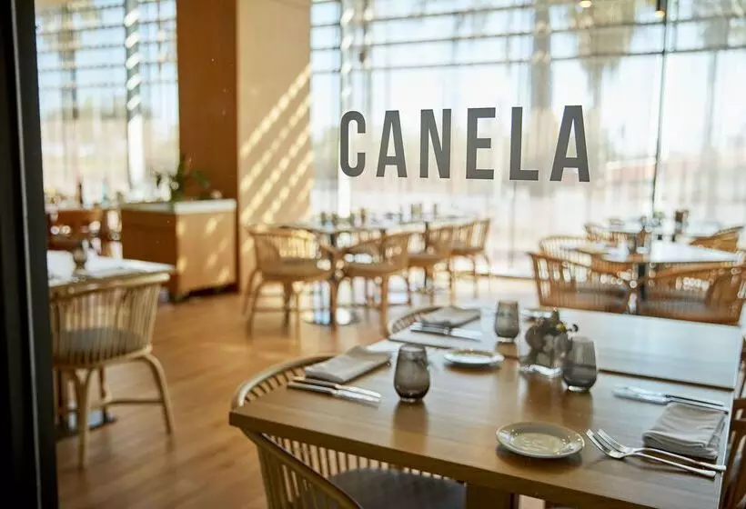 Отель Occidental Atenea Mar Adults Only