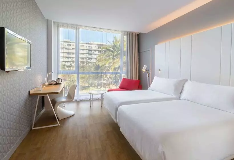 Отель Occidental Atenea Mar Adults Only