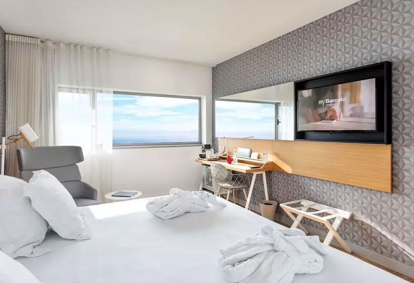 Отель Occidental Atenea Mar Adults Only