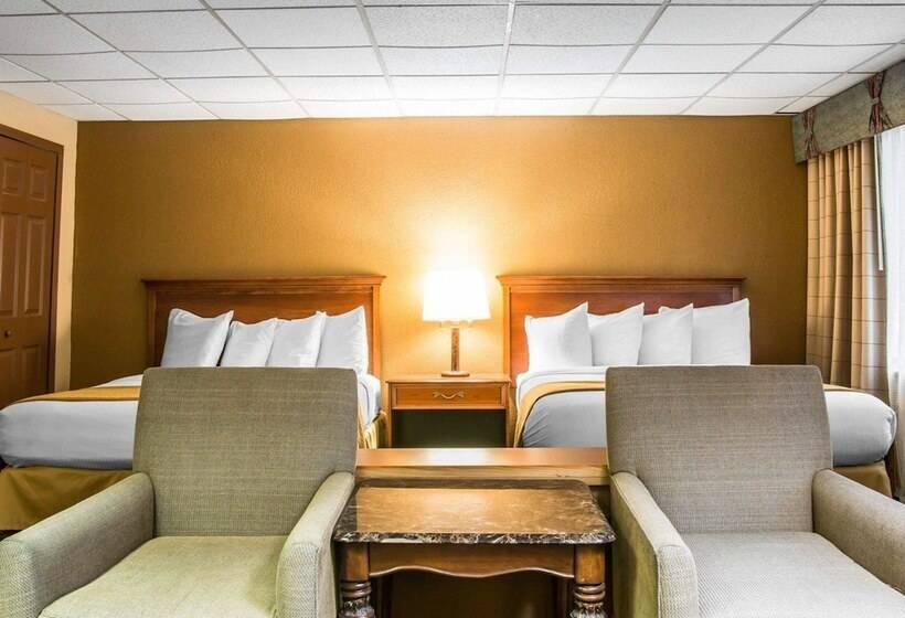 בית מלון כפרי Quality Inn