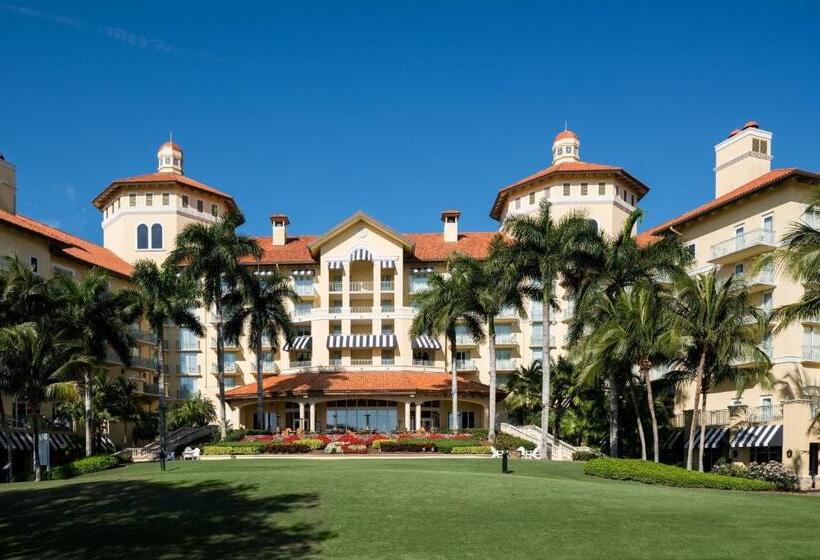 Resort Otel The Ritzcarlton Naples, Tiburón