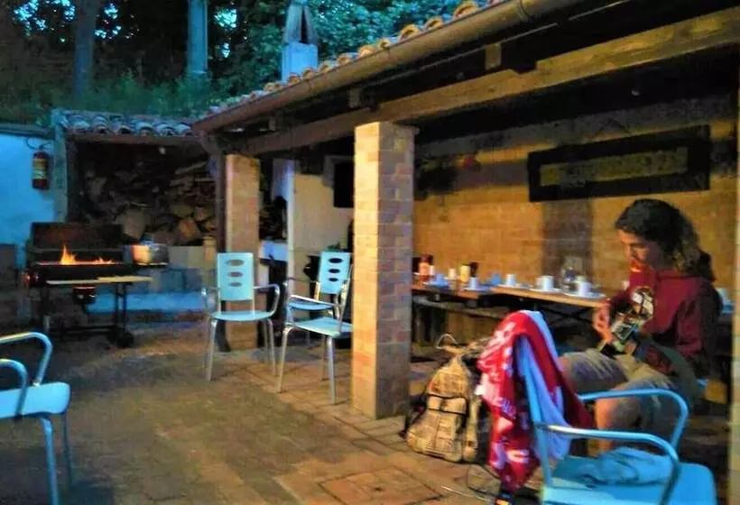 Aamiaismajoitus (B&B) Casale Civetta