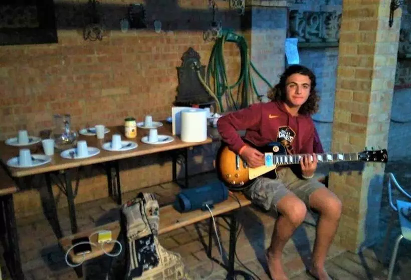 Aamiaismajoitus (B&B) Casale Civetta