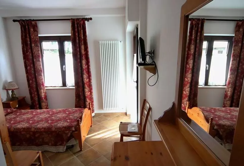 Hotelli Albergo Ristorante Centro