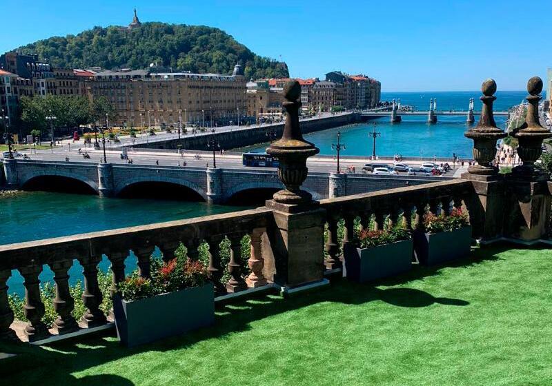 هتل Abba San Sebastian