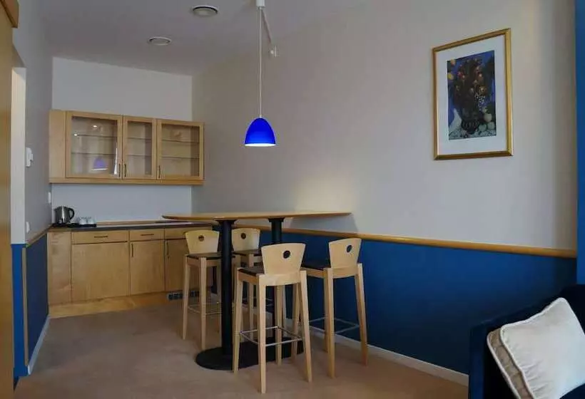 Business Hotel Rosso Riva