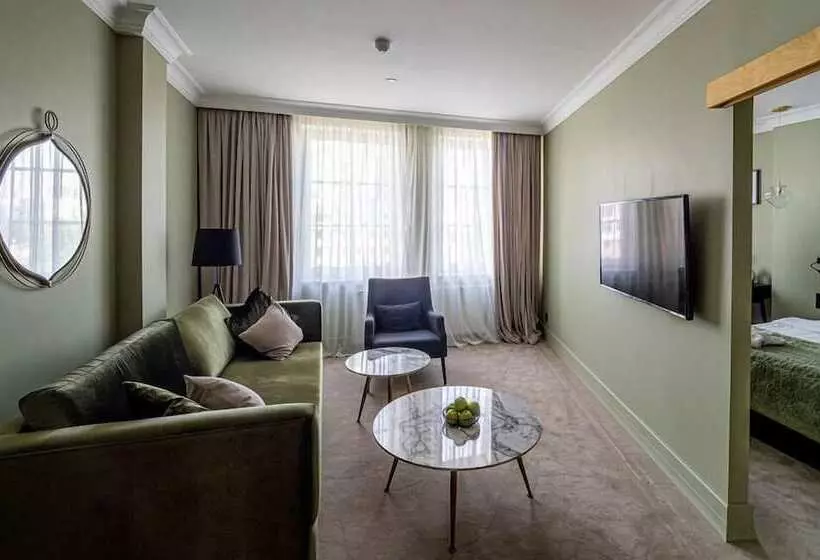 Business Hotel Rosso Riva