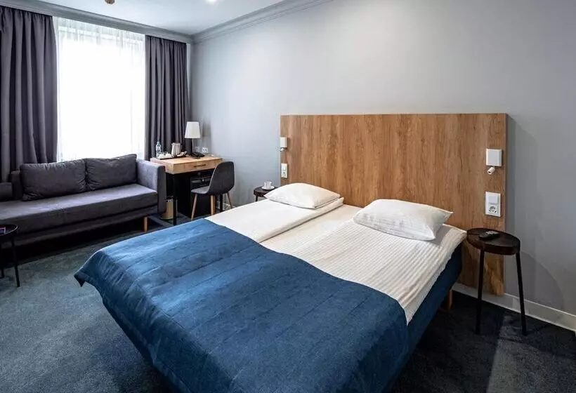 Business Hotel Rosso Riva