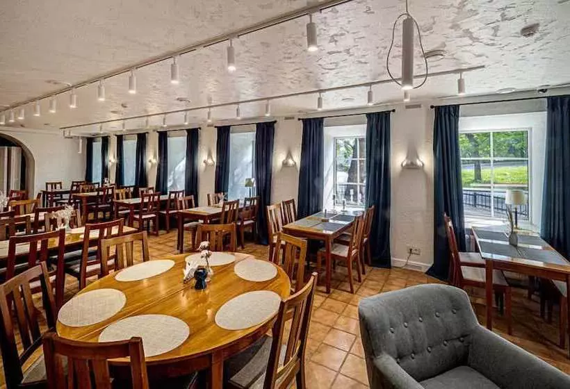 Business Hotel Rosso Riva