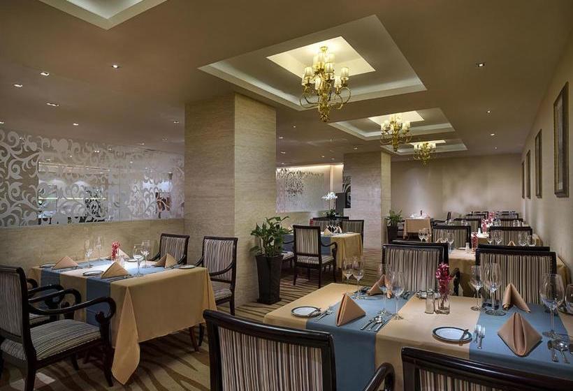 ホテル Celebrity International Grand