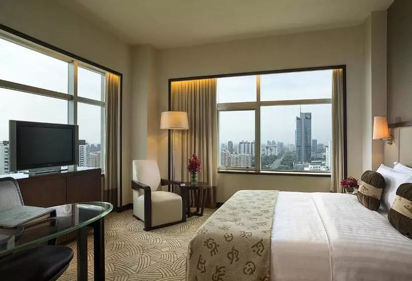 هتل Celebrity International Grand