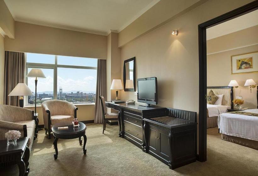 ホテル Celebrity International Grand