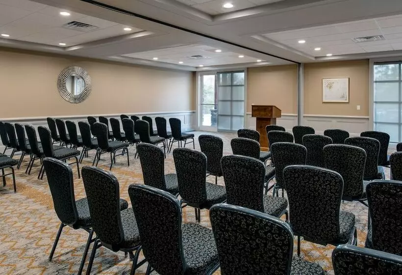 Crowne Plaza Resort Asheville, An Ihg