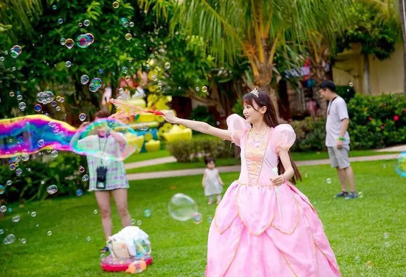 Horizon Resort & Spa Yalong Bay