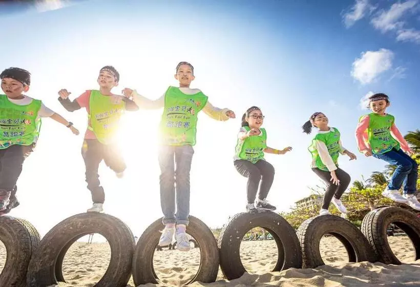 Horizon Resort & Spa Yalong Bay