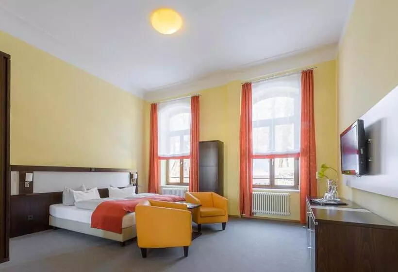 בית מלון כפרי Am Tiefwarensee