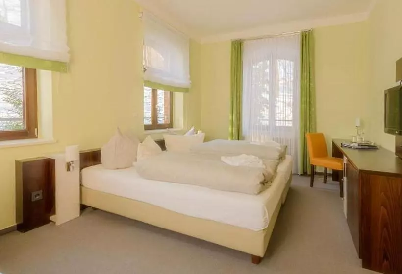 בית מלון כפרי Am Tiefwarensee