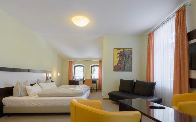 فندق Am Tiefwarensee