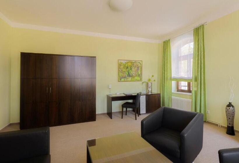 فندق Am Tiefwarensee