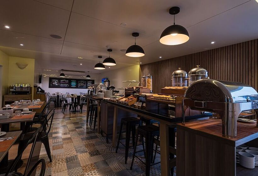 ホテル Casa Andina Standard Trujillo Plaza