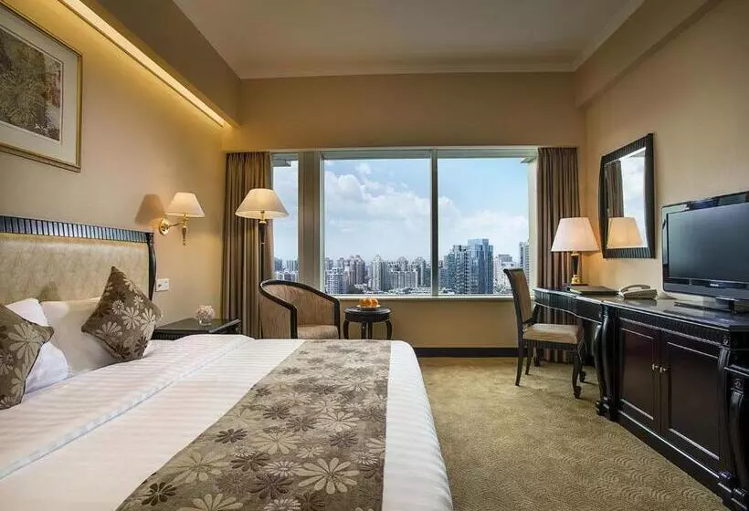 هتل Celebrity International Grand