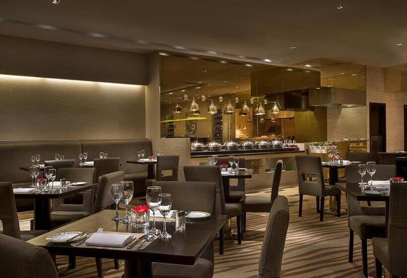 ホテル Celebrity International Grand