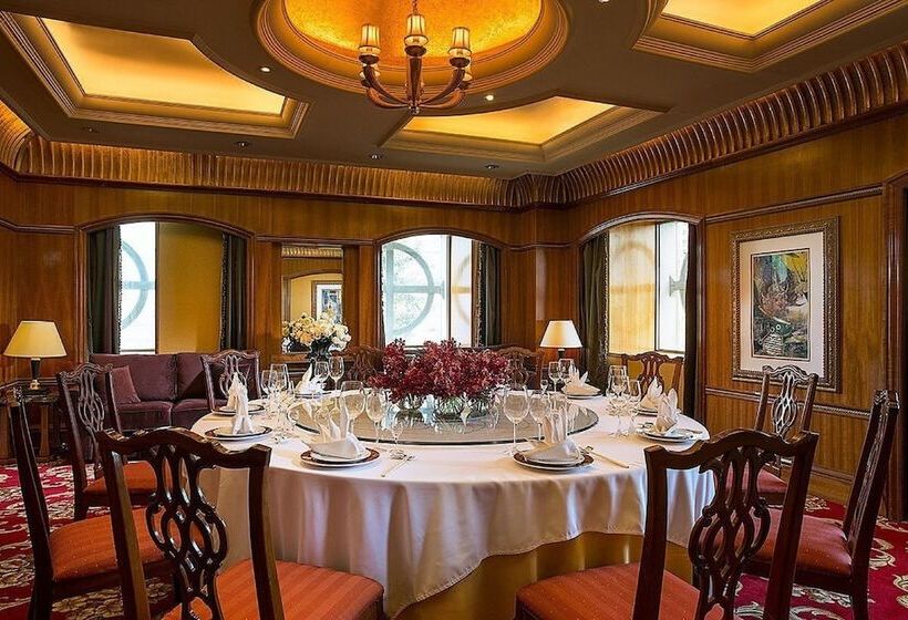 ホテル Celebrity International Grand