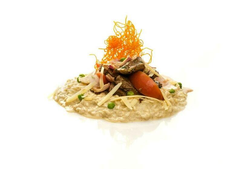 Отель Hacienda Abraspungo