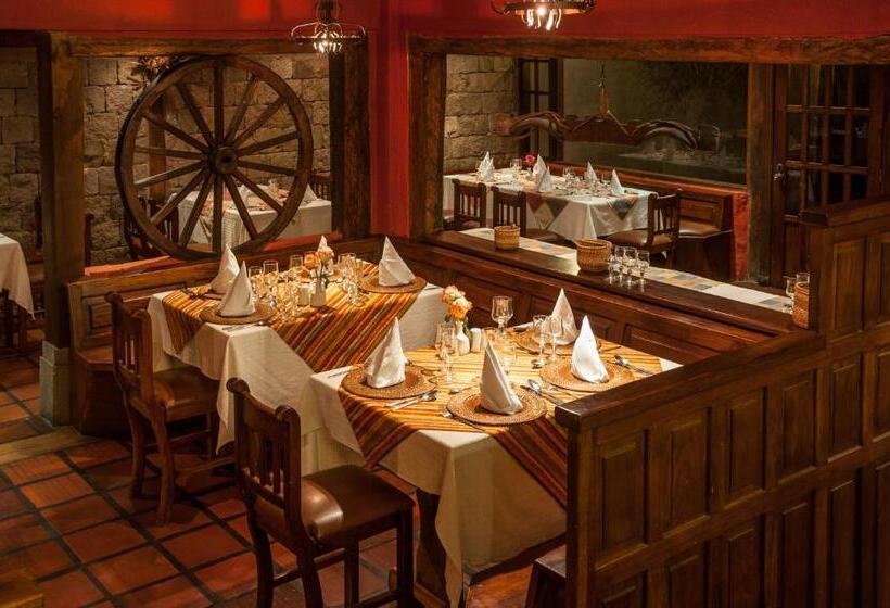 Отель Hacienda Abraspungo