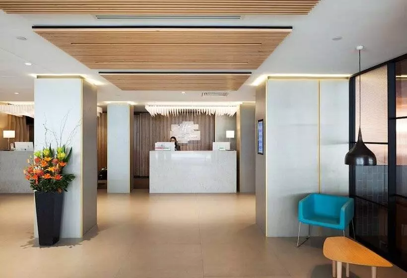 Отель Holiday Inn Perth City Centre, An Ihg