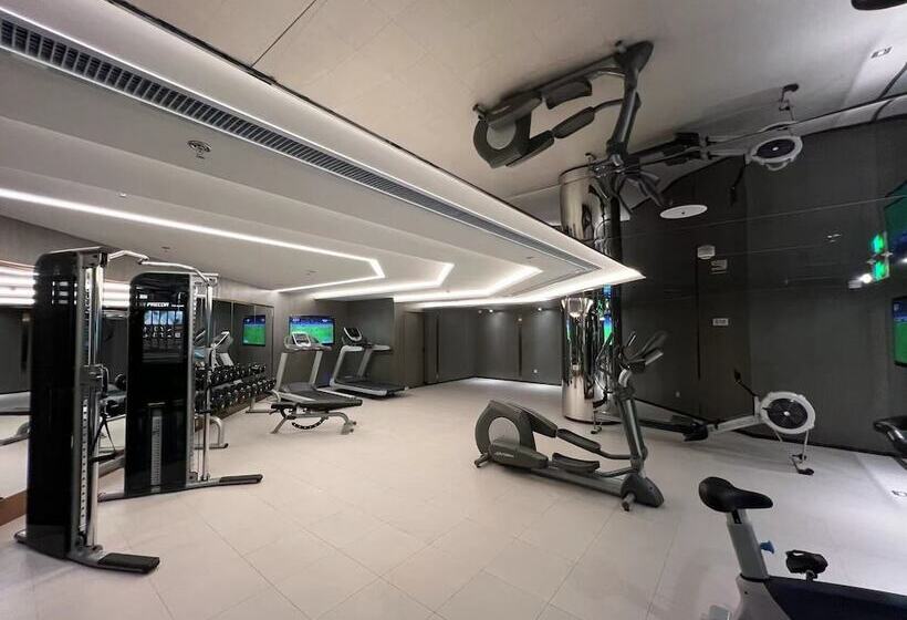 Howard Johnson Paragon Hotel Beijing Central