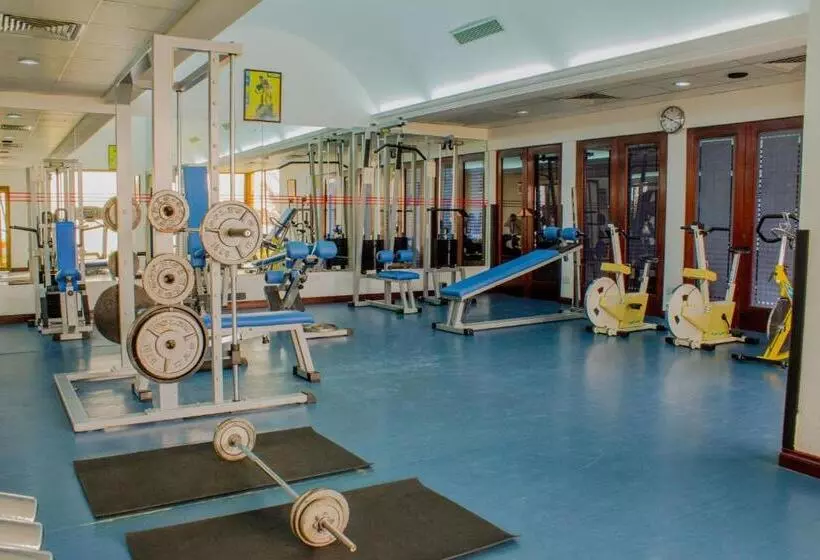 هتل Lou Lou A Beach Resort Sharjah