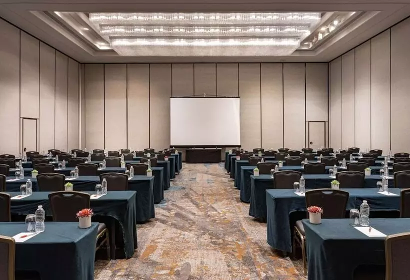 호텔 Hilton Beachfront Resort & Spa Hilton Head Island