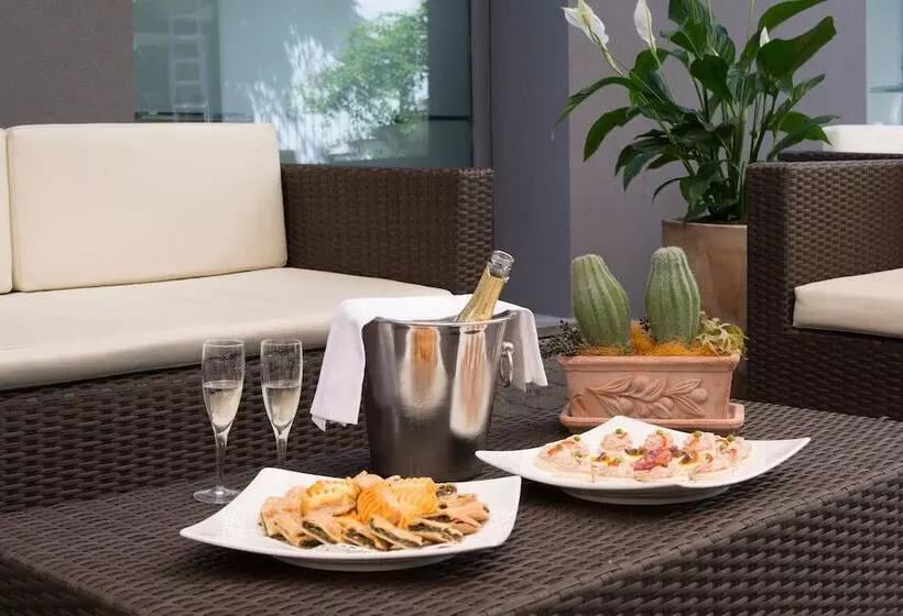 فندق Parma & Congressi