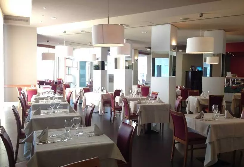 فندق Parma & Congressi