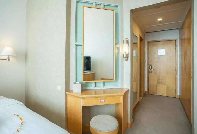 בית מלון כפרי Shantou Junhua Haiyi