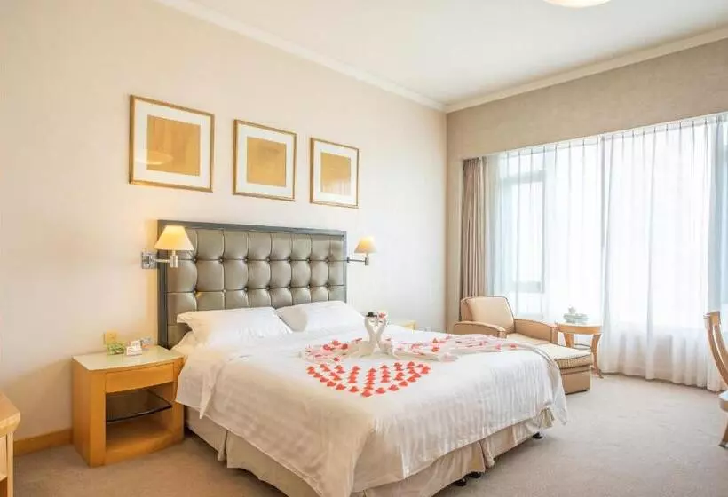 בית מלון כפרי Shantou Junhua Haiyi